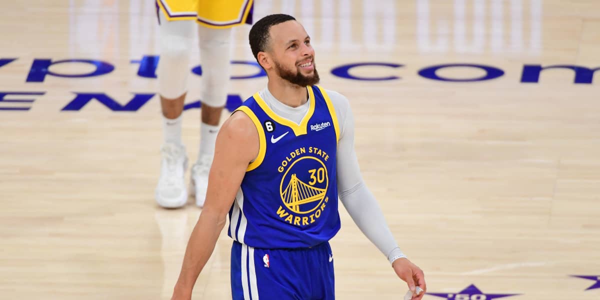 Stephen Curry Gana El Premio Kareem Abdul Jabbar 2022 2023 Nba Id